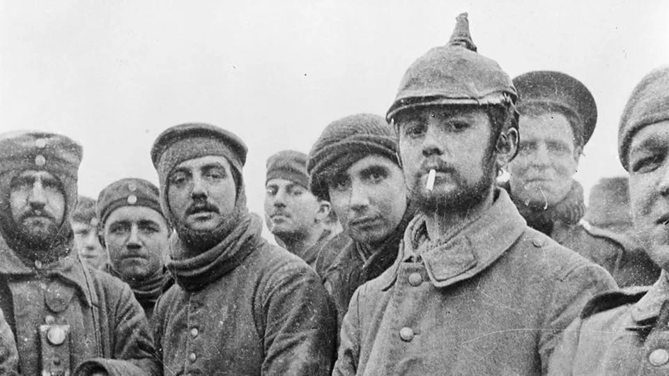 The 1914 Christmas Truce: Resisting on the front lines of WWI
