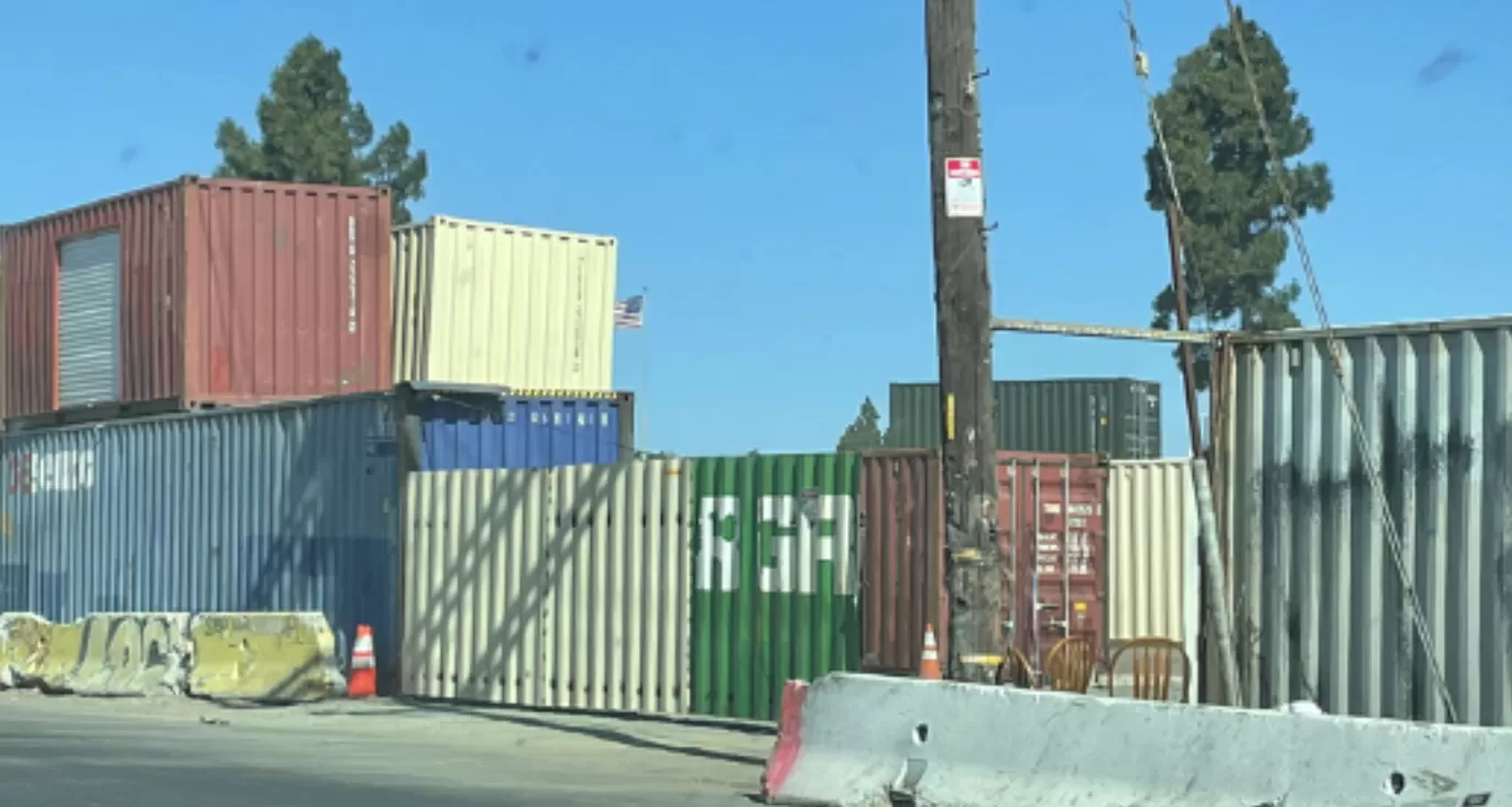 FBI raids East Oakland lot where thieves allegedly sold stolen gas for cheap