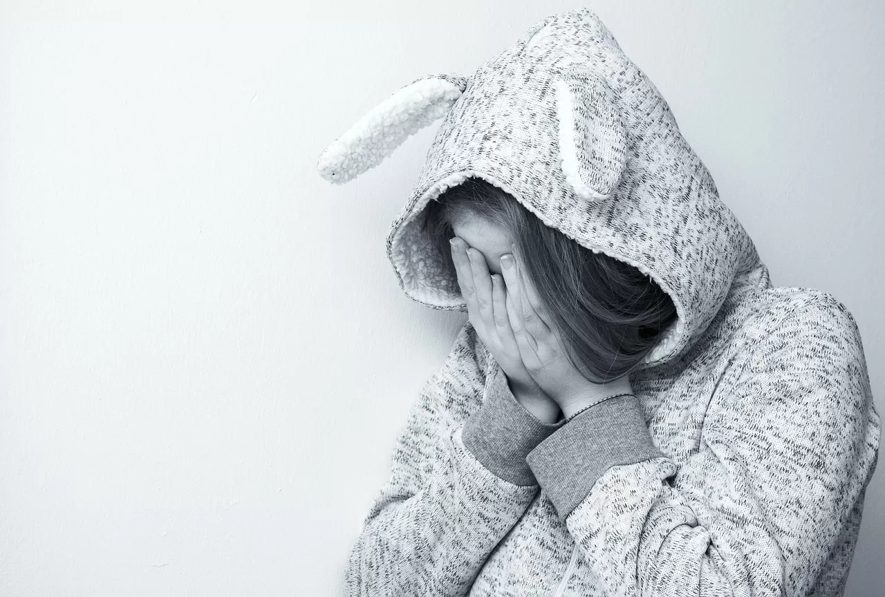 Mental Load in Women: How Emotional Labor Leads to Hidden Stress Symptoms