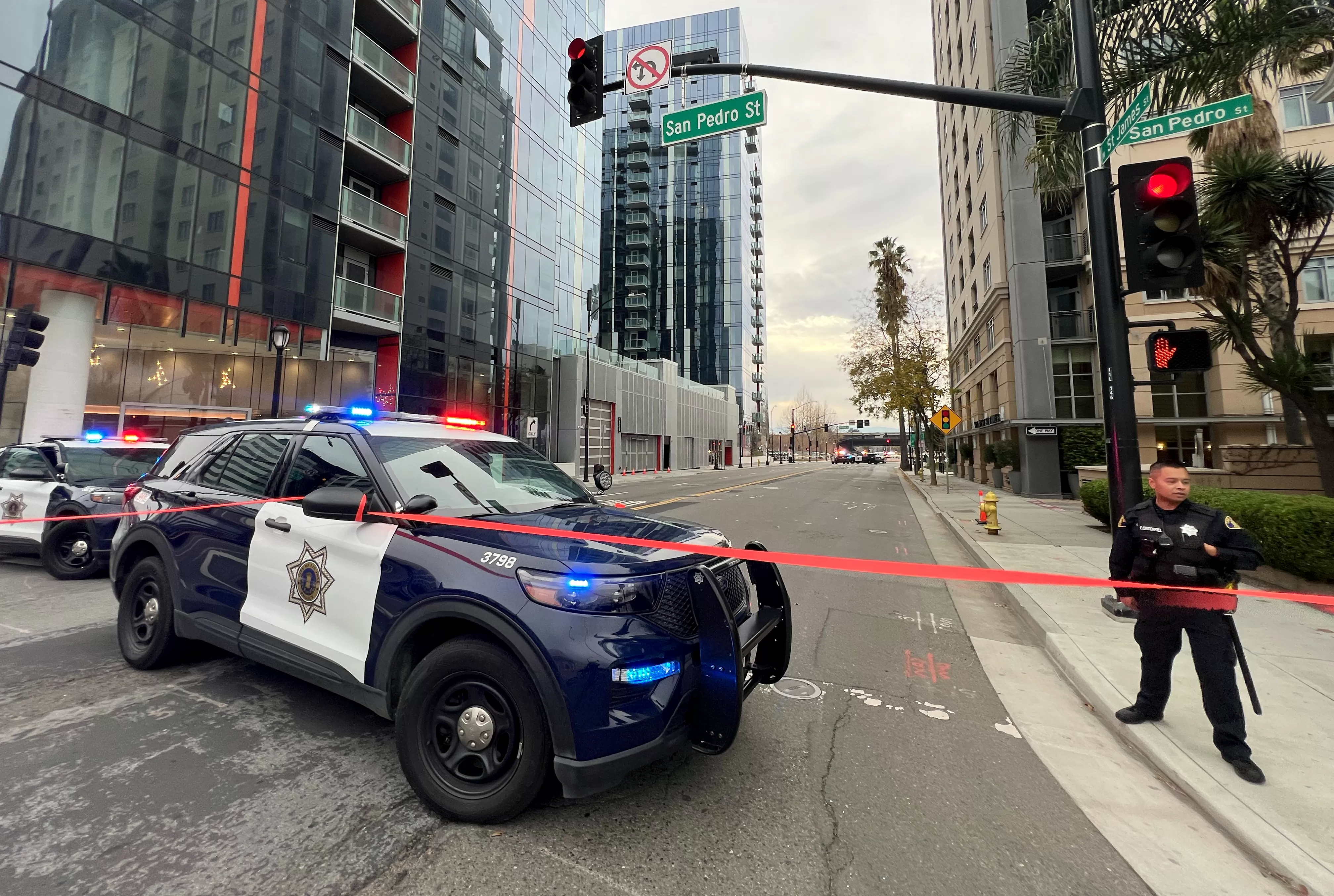 Suspect killed, officer hospitalized in downtown San Jose police shooting