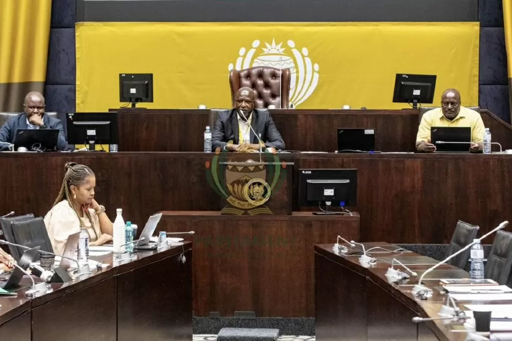 Three police officers giving evidence at Ad Hoc plead for protection