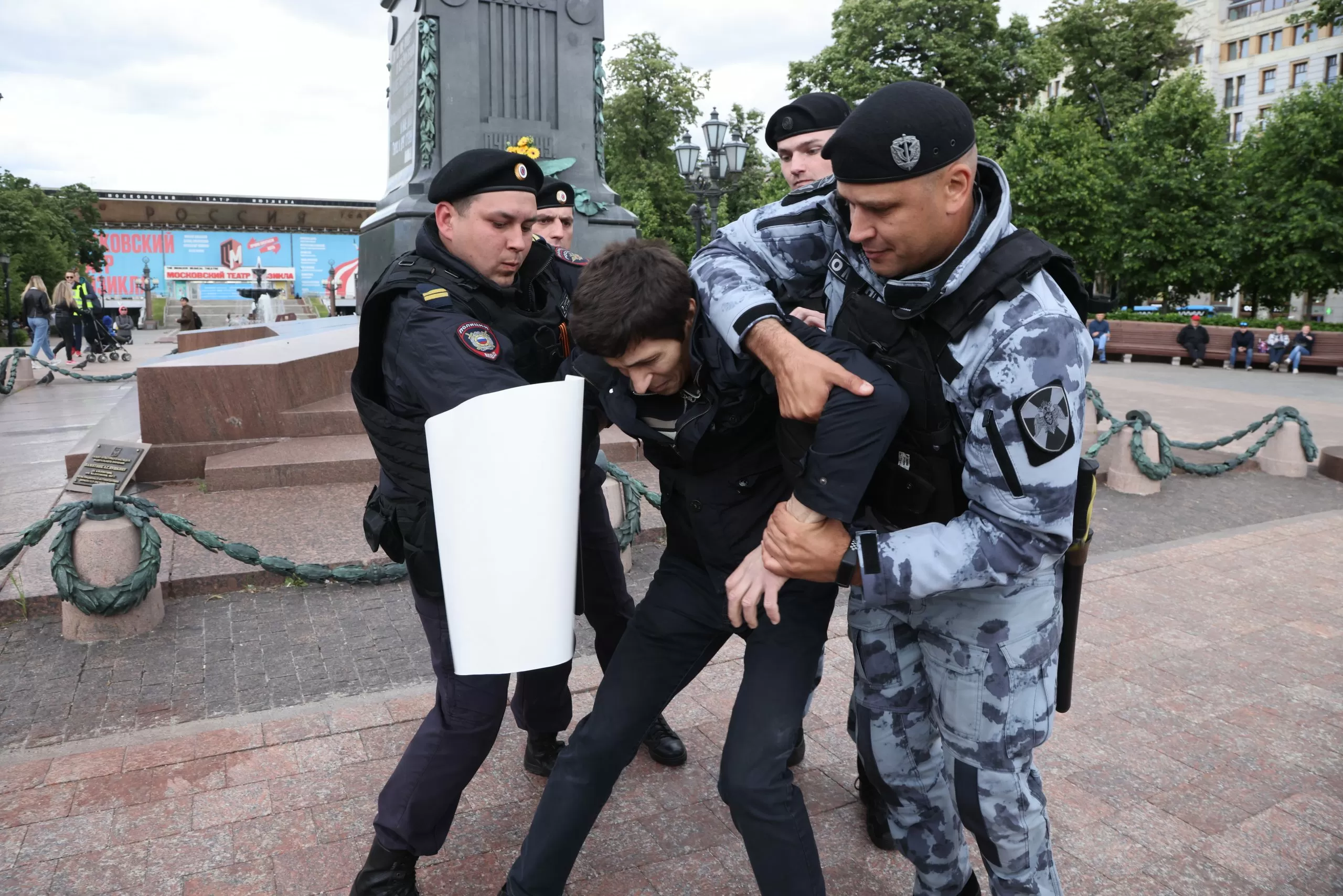 Under Putin’s Thumb: War, Repression, and Resistance