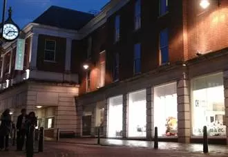 Police and paramedics called to high street ‘medical incident’