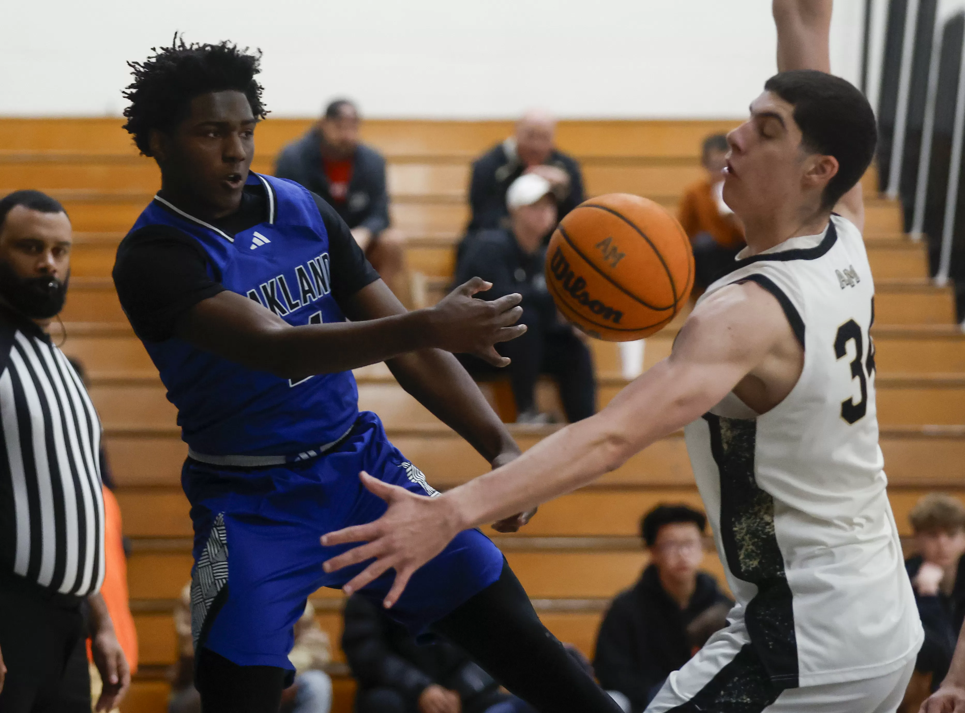 Lucky 13: In D’Ari Bruce’s return, 13-seed Oakland routs Mitty to reach CIF NorCal Division I quarterfinals