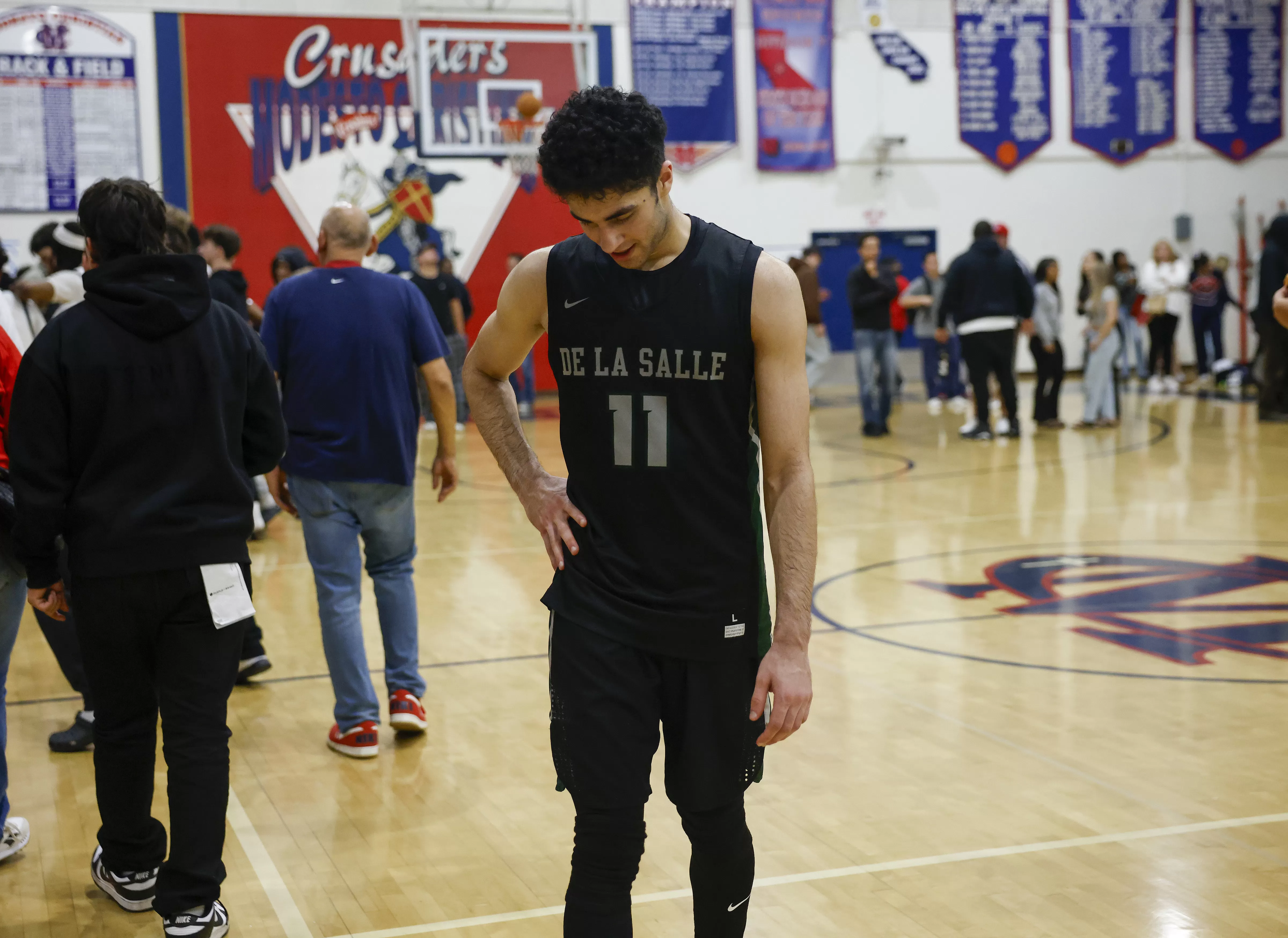 De La Salle hangs tough, but season ends as Spartans can’t beat Modesto Christian