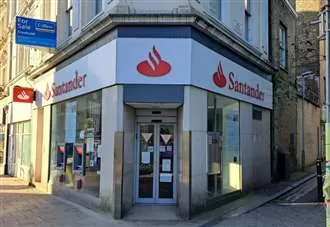 Another town centre bank branch closing for good tomorrow