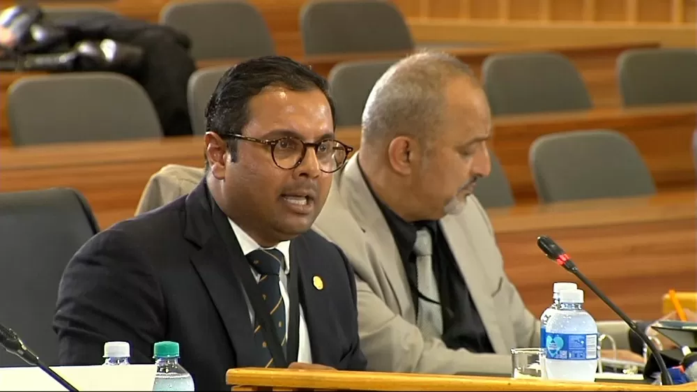 Carrim’s lawyer reads out threatening message at Commission